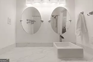 1000 Mallery St Ext, Saint Simons, GA 31522 - Photo 18