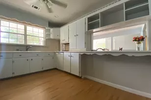 293 Osage Cir, Byron, GA 31008 - Photo 10