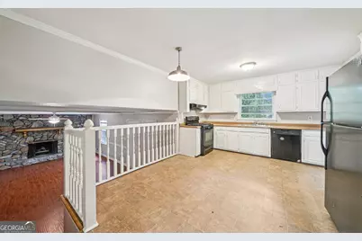 792 Carlisle Club Drive, Stone Mountain, GA 30083 - Photo 8