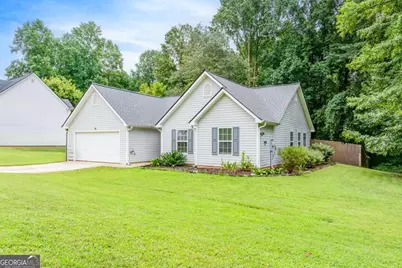 42 Edgefield Drive, Commerce, GA 30529 - Photo 4