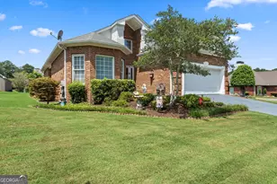 7581 Livingston Dr, Jonesboro, GA 30236 - Photo 2