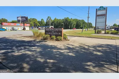 555 Charlie Smith Sr Highway, Saint Marys, GA 31558 - Photo 4