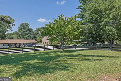 1686 Norton Estates Drive, Snellville, GA 30078 - Photo 38