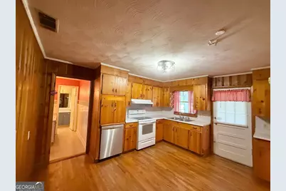 20/22 W Sycamore Street, Hazlehurst, GA 31539 - Photo 8
