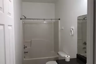 2457 NW Donald Lee Hollowell Parkway NW, Atlanta, GA 30318 - Photo 2