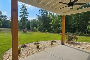 654 Liberty Hill Rd, Milner, GA 30257 - Photo 6