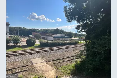 710 Sibley Avenue, Union Point, GA 30669 - Photo 4