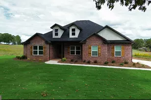 93 Camden Way, Hawkinsville, GA 31036 - Photo 2