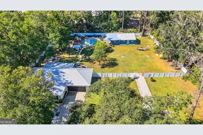 147 Colonial Way, Brunswick, GA 31520 - Photo 2