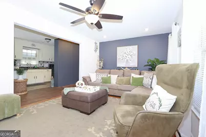 115 Glendale Court, Warner Robins, GA 31088 - Photo 4