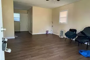 17 Young St, Hazlehurst, GA 31539 - Photo 8