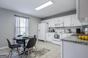 29 Middleton Ct, Cartersville, GA 30120 - Photo 2