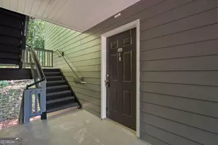 4208 Santa Fe Pkwy, Sandy Springs, GA 30350 - Photo 4