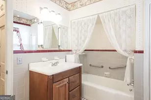 706 Cherokee Cir, Waycross, GA 31501 - Photo 36