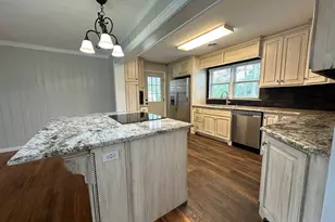 322 Magnolia Dr, Adel, GA 31620 - Photo 6