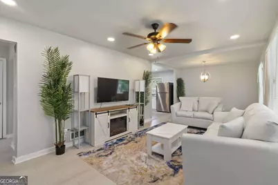 2699 Lincoln Court NW, Atlanta, GA 30318 - Photo 6