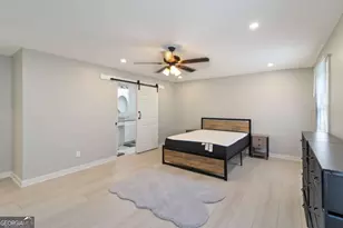 2699 Lincoln Ct NW, Atlanta, GA 30318 - Photo 18