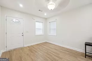 1032 Garibaldi St SW, Atlanta, GA 30310 - Photo 4