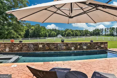 956 Al Roberts Road, Senoia, GA 30276 - Photo 8