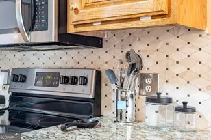 530 Waterford Dr, Cartersville, GA 30120 - Photo 10