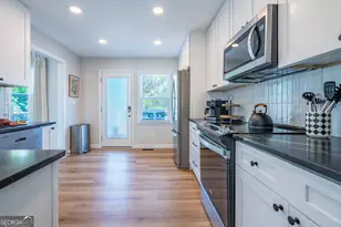 18 Huntcliff Dr, Cartersville, GA 30121 - Photo 10