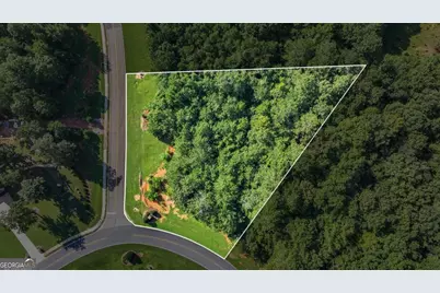 701 River Overlook, Forsyth, GA 31029 - Photo 2