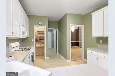 9135 Woodhaven Way, McDonough, GA 30253 - Photo 12