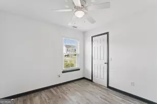 28 Twin Oaks Pl, Savannah, GA 31407 - Photo 28