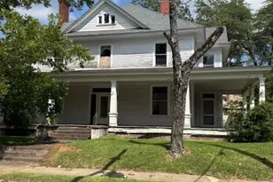 302 N Harris St, Sandersville, GA 31082 - Photo 1