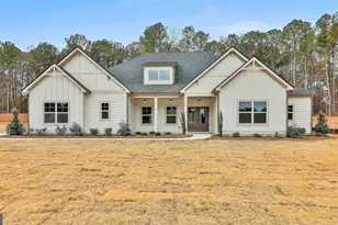 66 Belle Hall Dr, Newnan, GA 30263 - Photo 1