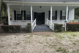 404 Ready St, Saint Marys, GA 31558 - Photo 1