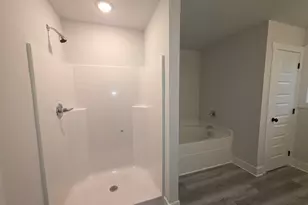 305 Dove Fld Dr, Statham, GA 30666 - Photo 8