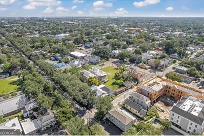 420 W 42nd Street, Savannah, GA 31401 - Photo 10
