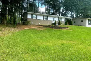 619 SE Inglewood Dr, Smyrna, GA 30080 - Photo 1