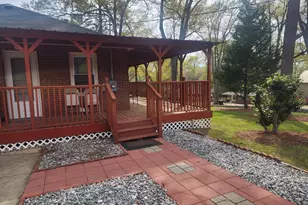 1310 S Dixon Dr, Columbus, GA 31906 - Photo 2