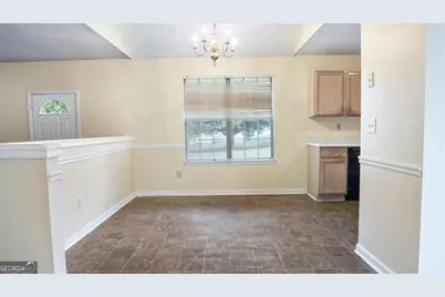 872 Asbury Trail, Lithonia, GA 30058 - Photo 4