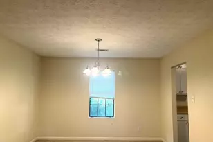 4931 Wolverton Dr, Lithonia, GA 30038 - Photo 6