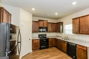 35 Tamalynn Trl, Covington, GA 30016 - Photo 6