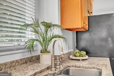 3005 River Drive #302, Savannah, GA 31404 - Photo 12