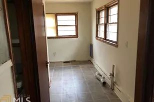 329 McDonough Rd, Jackson, GA 30233 - Photo 10