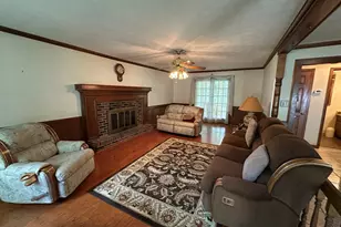 5104 Onawa Ct SW, Lilburn, GA 30047 - Photo 6