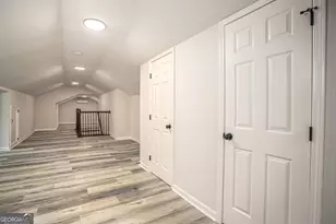 610 Glenforest Rd, Sandy Springs, GA 30328 - Photo 36