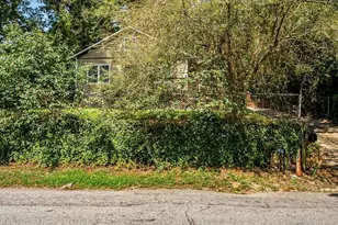 15 Johnson Rd NW, Atlanta, GA 30318 - Photo 4