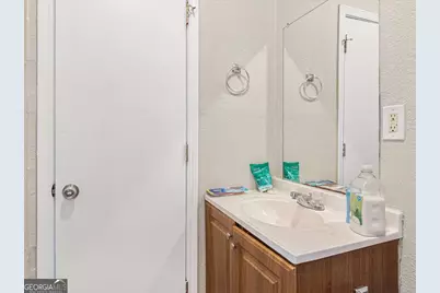 15 Johnson Road NW, Atlanta, GA 30318 - Photo 20