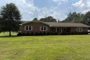 103 Ross Pl, Lavonia, GA 30553 - Photo 2