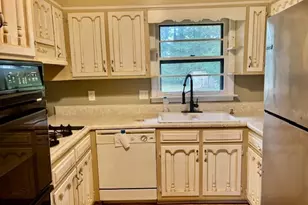 7438 Ambassador Dr, Riverdale, GA 30296 - Photo 8