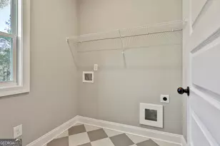 457 NW Wisteria Ln NW, Williamson, GA 30292 - Photo 18