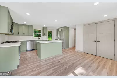 250 Mill Street, Barnesville, GA 30204 - Photo 4