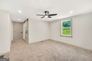 250 Mill St, Barnesville, GA 30204 - Photo 18