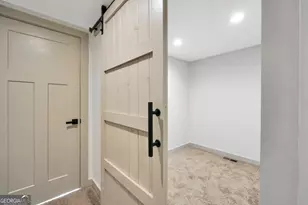 250 Mill St, Barnesville, GA 30204 - Photo 22